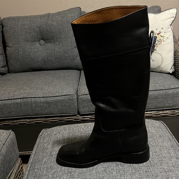 Cole Haan Leather Riding Boots.Excellent condition - Picture 6 of 8